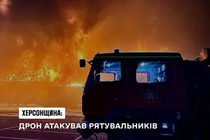 У Херсоні окупанти вдарили по рятувальниках