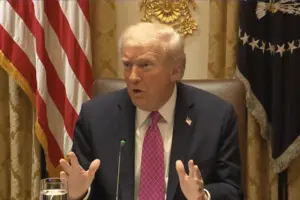 Дональд Трамп: «Я щойно дізнався про це. Цікава ідея. Потрібно буде обміркувати»