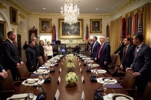 Reuters дізнався меню обіду Зеленського та Трампа у Білому домі