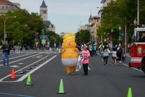 Американський історик назвав протести проти Трампа найбільшими в історії США