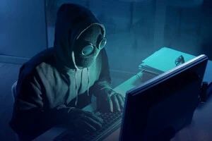 ЗМІ: Російські хакери зламали військові бази Британії та викрали секретні документи