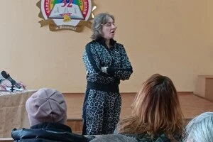 Матір Назарія Гринцевича наполягає на тому, що за заповітом її сина, на стіні школи №32 має бути присвячений йому мурал