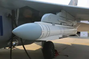 Розвідка попереджає, що РФ активізувала виробництво бомб дальністю до 200 км