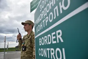 На одному з пунктів пропуску з Польщею утворилася черга: 50 авто чекають на виїзд