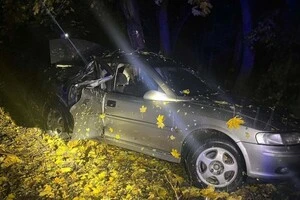 На Київщині 15-річний водій Opel вбив друга і поранив шістьох дітей