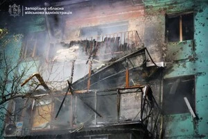 Удар по Запоріжжю: влада показала кадри з наслідками