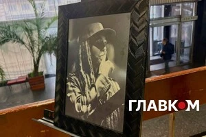 Київ прощається з лідером гурту Green Grey: хто прийшов на похорон (фото)