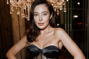 Кіберполіція заблокувала частину коштів, викрадених у блогерки Ксюші Манекен