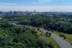 Київрада продовжила строк дії рішення про викуп землі у Протасовому яру