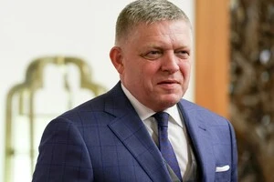 Словаччина відмовилась від участі у фінансуванні оборонних потреб України – Фіцо