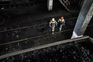 Росіяни вдарили по шахті на Дніпропетровщині. Під час атаки там було майже 500 працівників