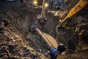 Частина Львова – третій день без води, комунальники ліквідовують масштабну аварію 