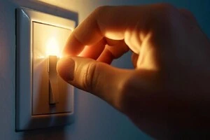 Блискавка залишила без світла частину Кривого Рогу