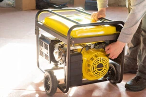 Продавці зарядних станцій штучно підвищують ціни через обстріли. Податкова відреагувала