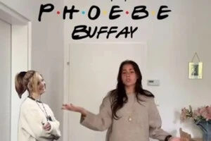 Молодь наслідує новий модний тренд