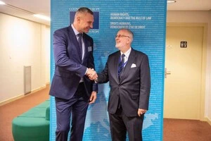 Через тиск на місцеву владу Кличко запросив до України моніторингову місію Ради Європи   