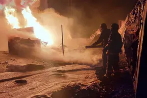 Унаслідок нічної російської атаки виникла пожежа на обʼєкті енергетичної інфраструктури в Одеській області