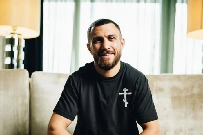 Ломаченко веде переговори щодо бою з соратником підсанкційного російського олігарха