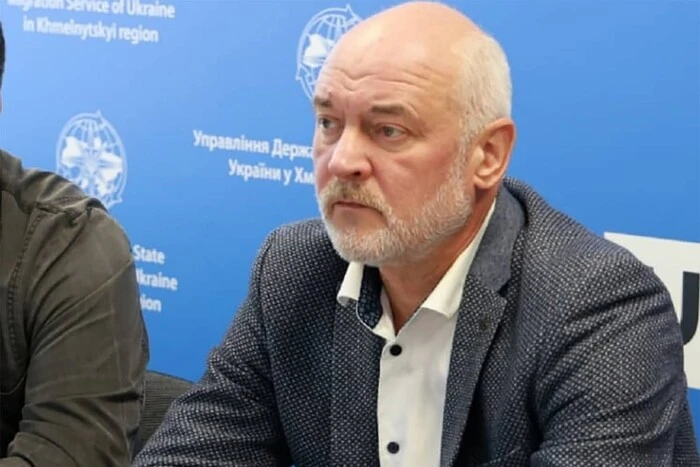 Головний міграційник Хмельниччини втрапив у гучний скандал, після якого дружина подала на розлучення