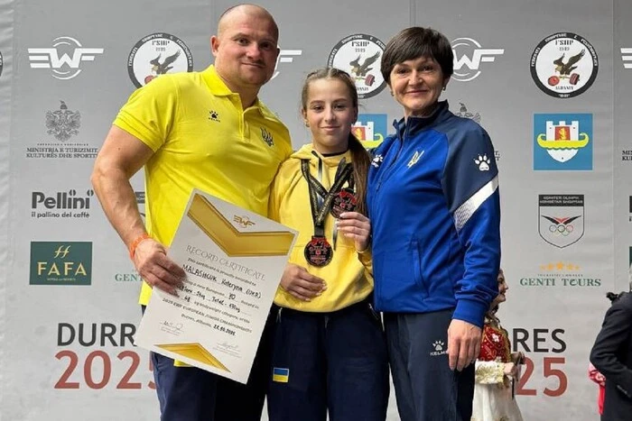 Малащук принесла Україні перші нагороди чемпіонату Європи (U23) з важкої атлетики