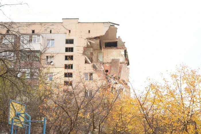 Що спричинило руйнування хмельницької багатоповерхівки: глава ОВА зробив заяву