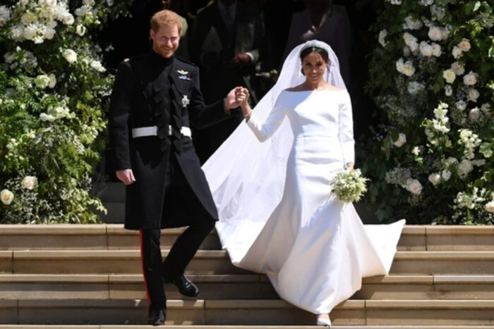 Меган Маркл випустила свічку з ароматом свого весілля