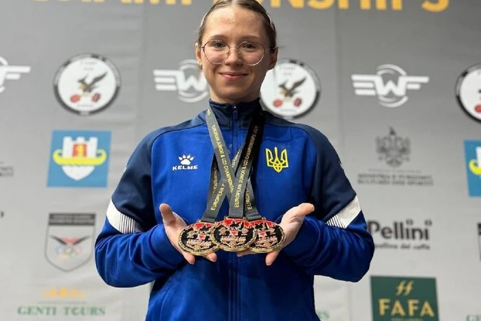Івженко стала абсолютною чемпіонкою Європи з важкої атлетики серед молоді
