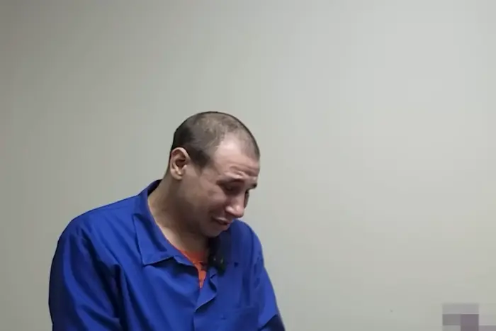 «Навіщо ти прийшов мене вбивати?». Мати полоненого окупанта, яка живе в Україні, довела його до сліз