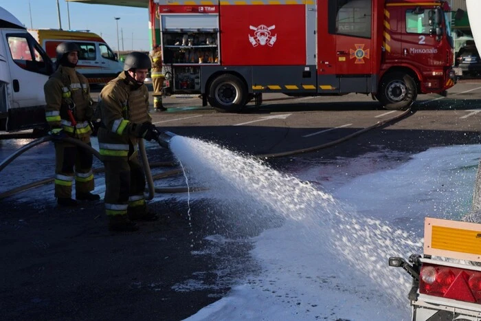 Атака на Миколаїв: є загиблий, 15 постраждалих