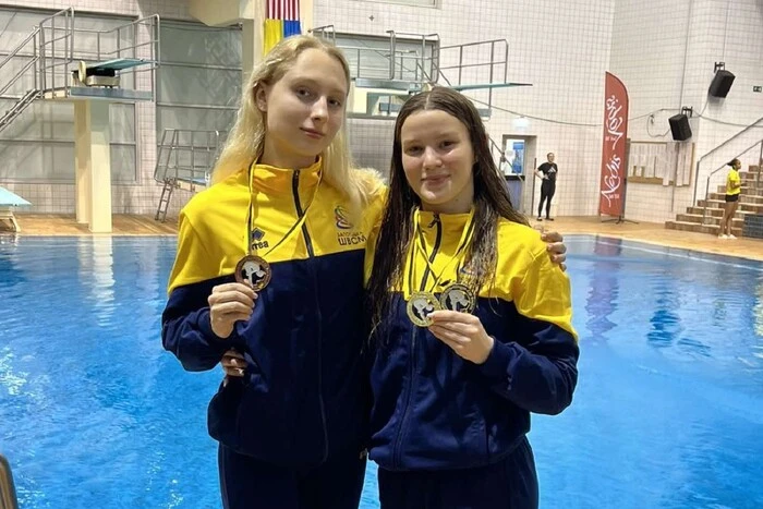 Стрибунки у воду Говтвян та Шинкаренко здобули чотири нагороди на турнірі у Німеччині