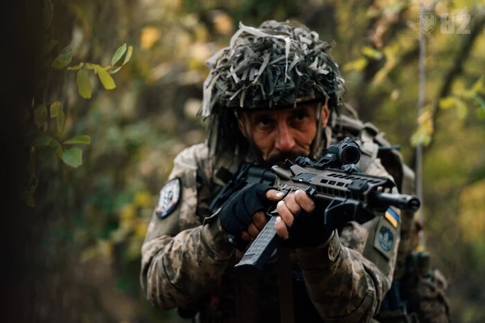 Лінія фронту станом на 3 листопада 2025. Зведення Генштабу