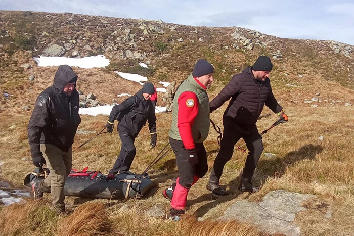 У горах на Рахівщині рятувальники виявили тіла двох загиблих чоловіків