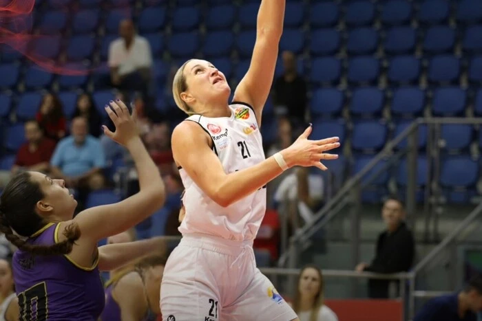 Юркевічус набрала сім очок у матчі чемпіонату Ізраїлю з баскетболу