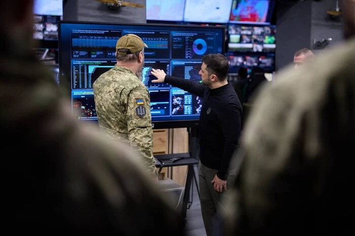 Зеленський заслухав доповідь Мадяра про розвиток Сил безпілотних систем ЗСУ