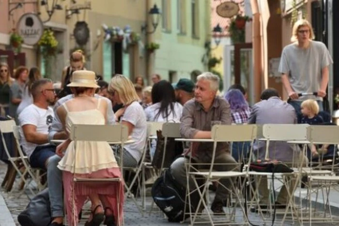 Тільки міграція здатна врятувати деякі країни ЄС від демографічної катастрофи: прогноз