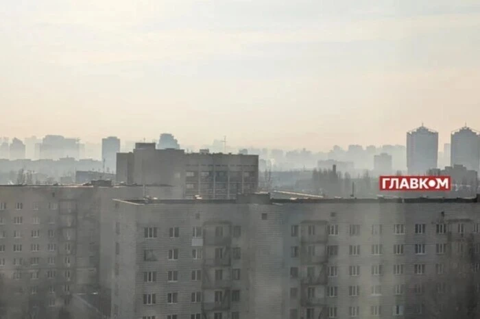 У трьох районах столиці погіршилась якість повітря: дані моніторингу