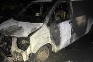 Російський FPV-дрон уразив мікроавтобус