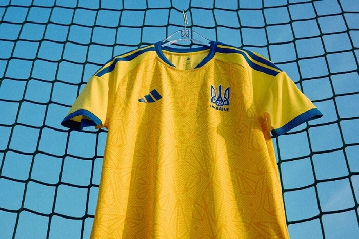 Дизайн натхненний гербом УНР. Який вигляд має нова форма збірної України з футболу