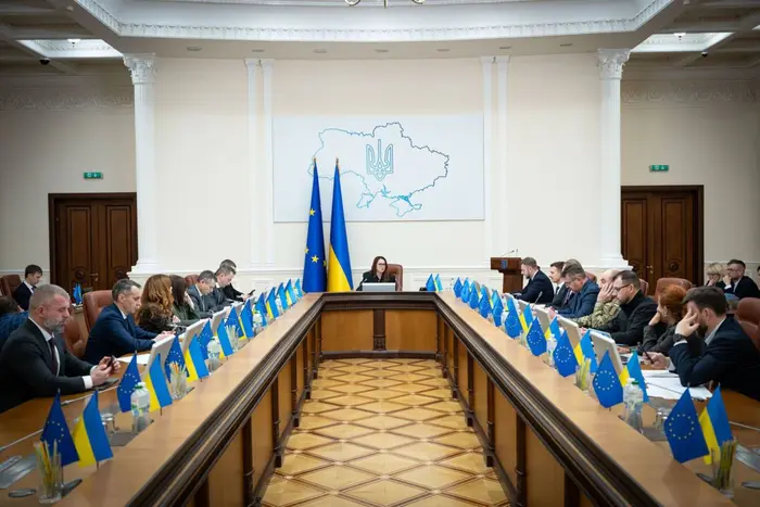 Деякі українці отримають допомогу у розмірі 6500 грн: уряд затвердив програму