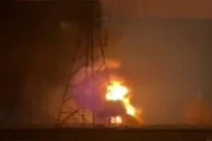 Кам'янське на Дніпропетровщині під масованою атакою дронів