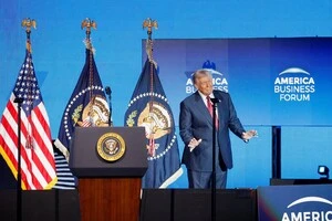 Трамп заявив, що ПАР не повинна бути в G20 і відмовився відвідувати саміт