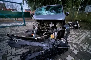 Унаслідок зіткнення транспортний засіб отримав значні механічні ушкодження та не підлягає відновленню