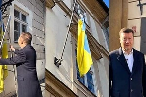 Посол України в Чехії подякував депутатам, які повернули український стяг на будівлю парламенту