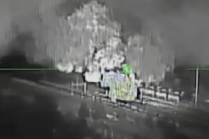 Сили спеціальних операцій показали відео ураження нафтобази у Криму