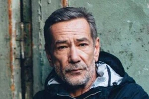 Народний артист оцінив мудрість дружини боксера, яка врятувала його від банкрутства  