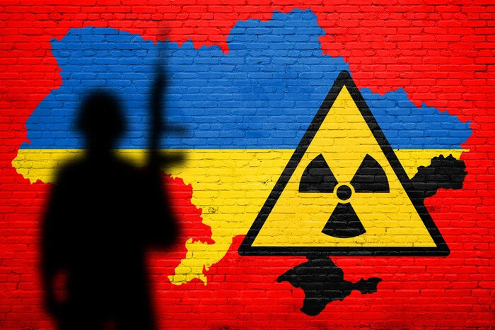 Війна на виснаження входить у ядерну фазу: що це означає для України