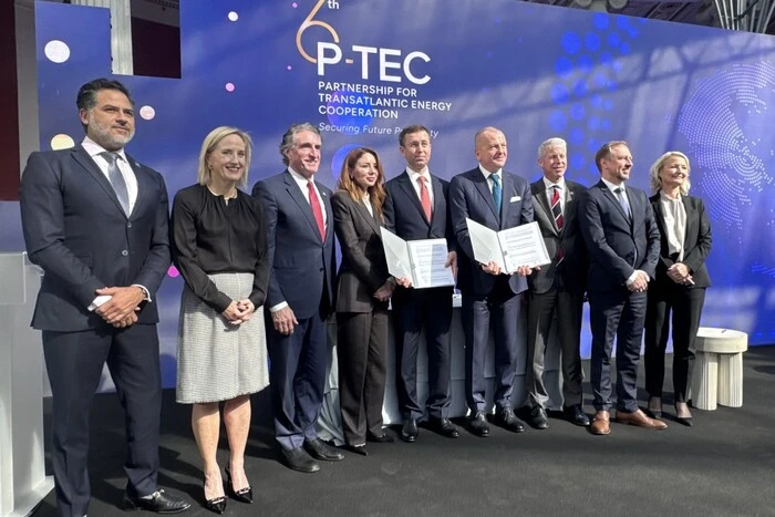 «Нафтогаз» та польська Orlen узгодили збільшення постачання американського газу до України