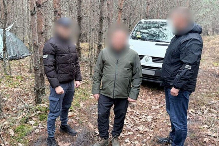 Зник разом із мільйонами: начальнику відділу поліції у Києві повідомлено про підозру