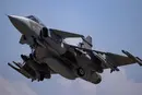 Шмигаль повідомив, коли розпочнеться виробництво винищувачів Gripen в Україні