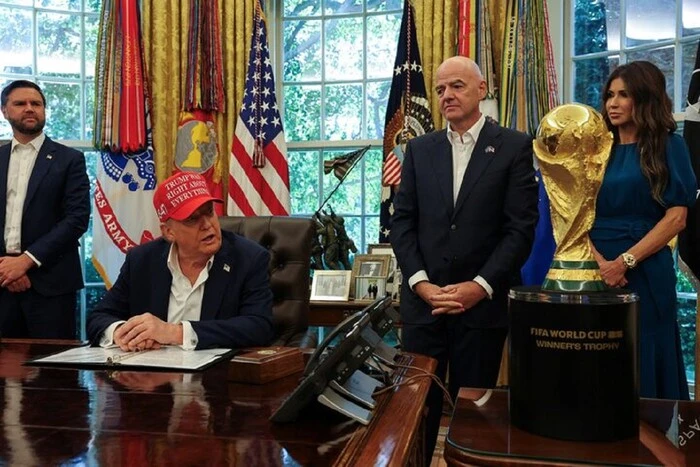 Президент ФІФА потрапив у скандал через заяву про Трампа